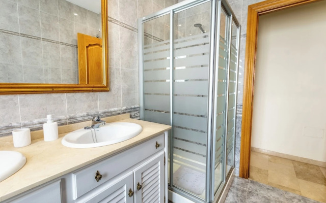 Stunning Golf Villa With Pool and Stunning Views