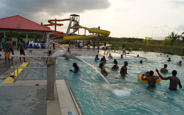 Tinapa Lakeside Hotel
