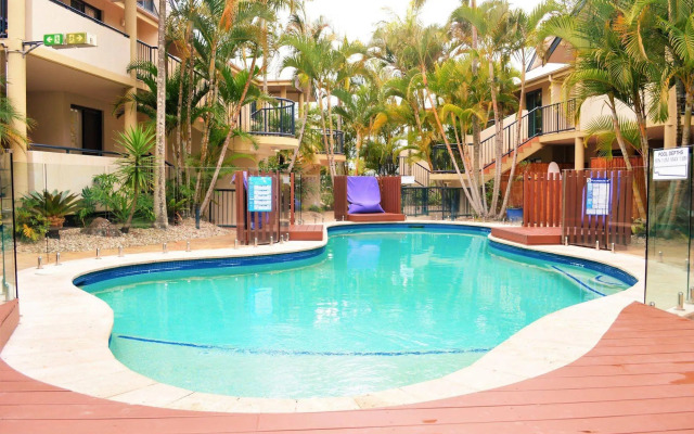 Outrigger Bay Apartments
