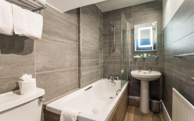 Lyzzick Hall Hotel