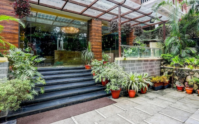 Luxury Stays at Mussorie Foothills