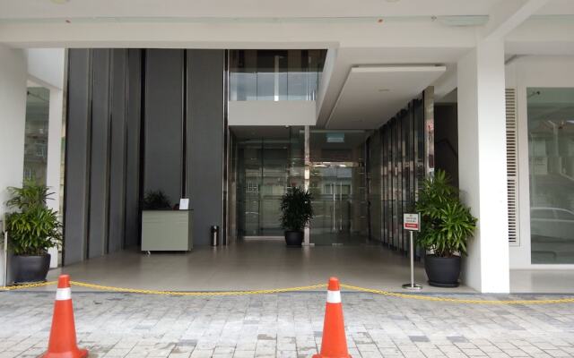 Suria Next To Desa ParkCity