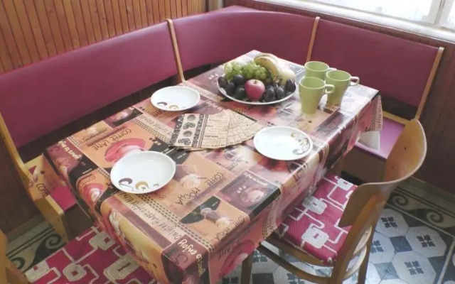 Julia's sweet home