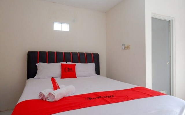 Wisma Bougenuil Mas By RedDoorz