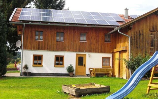 Lovely Holiday Home in Viechtach near Forest
