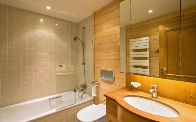 Chalet Méribel, 7 pièces, 12 personnes - FR-1-565-36