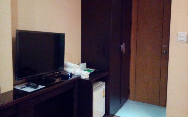 Banphung Hernkarn Resort – Guest Rooms – Mae Sariang