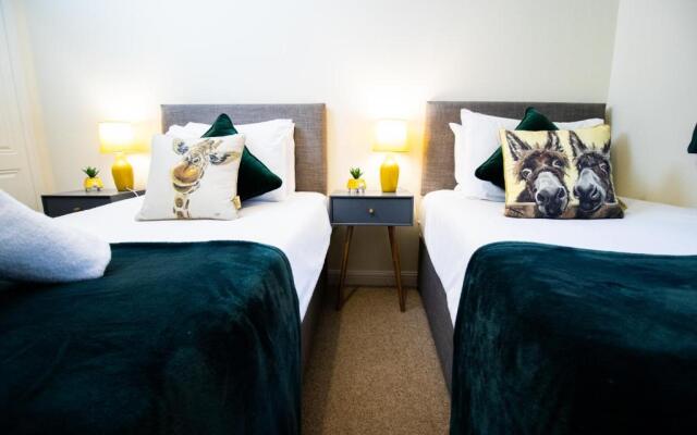 Brookvale Apartment by Southwest Rooms - Free Parking & Netflix
