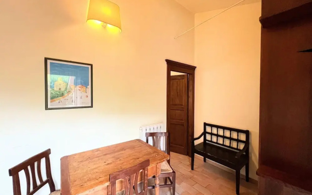 Farmhouse in Giano Dell'umbria with Hot Tub, Swimming Pool