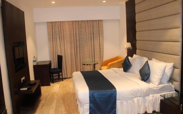 Bellmont Hotel Noida