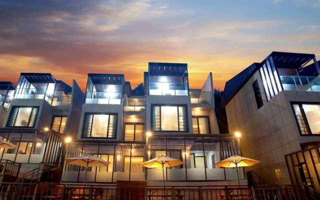 THEMARINE poolvilla&spa