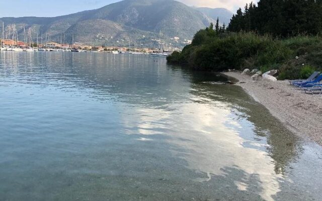 Vliho Bay Boutique Hotel