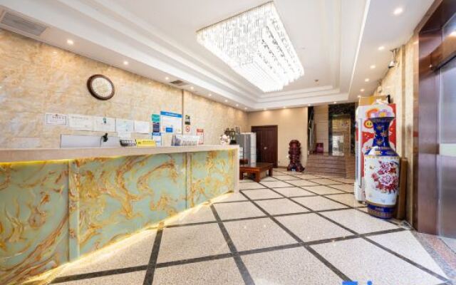 Qingzhu Xinrenren Hotel (Shanghai Pengpu Xincun Subway Station)