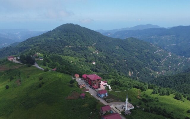 Avulot Mountain Resort Hotel