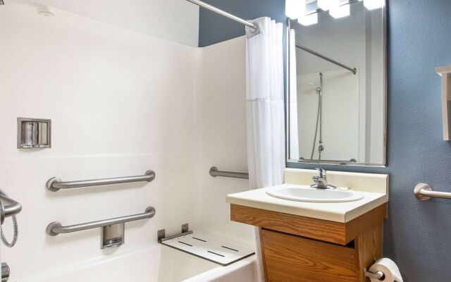 Extended Stay America Select Suites - Pensacola - Northeast