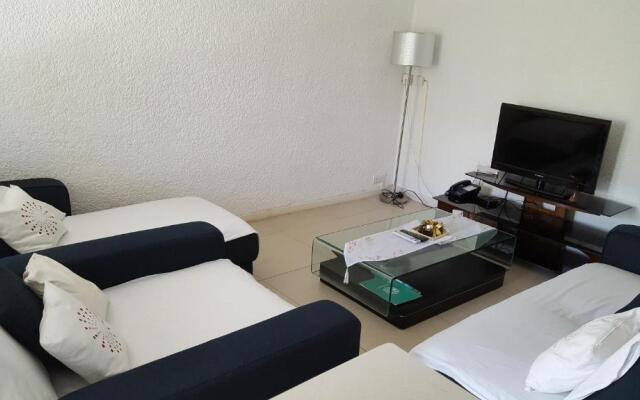 Tamier Complex, 4 bedroom, Flic en Flac