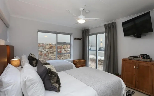 The Lookout Guest House