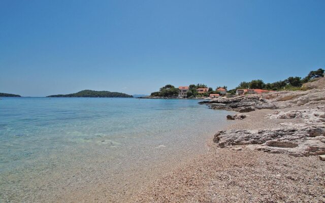 Beautiful Apartment in Prizba With Wifi and 2 Bedrooms