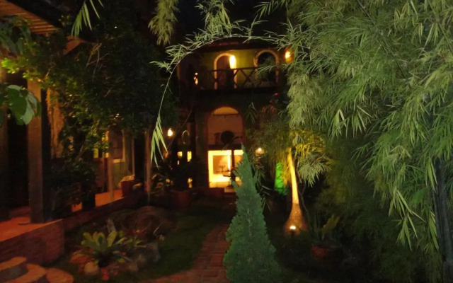 Pousada Vivenda das Bromélias