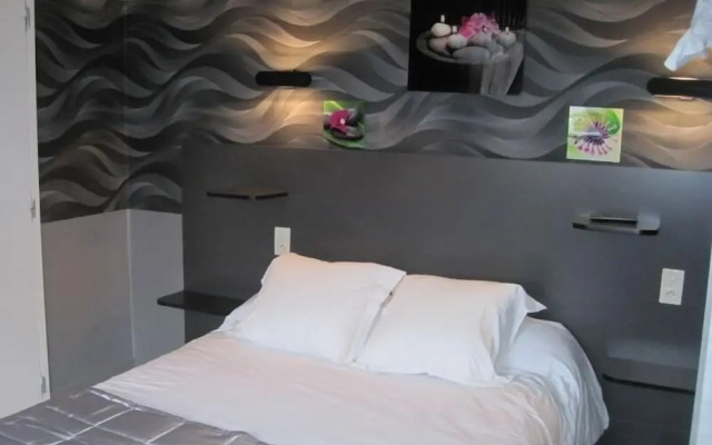 Hotel Restaurant  Rive Gauche