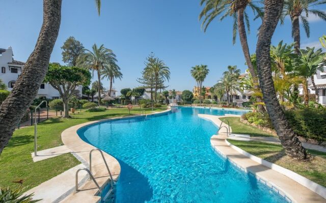 Aldea Blanca Luxury Townhouse