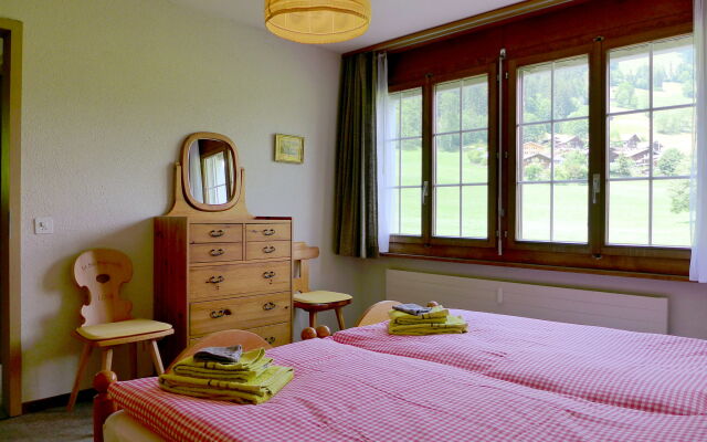 Chalet Simmental P-3