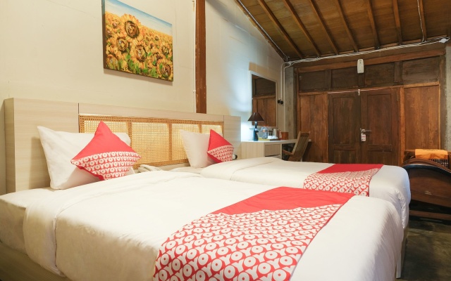 OYO 321 Kampung Lawasan Heritage Cottage – Guest Rooms – Sleman