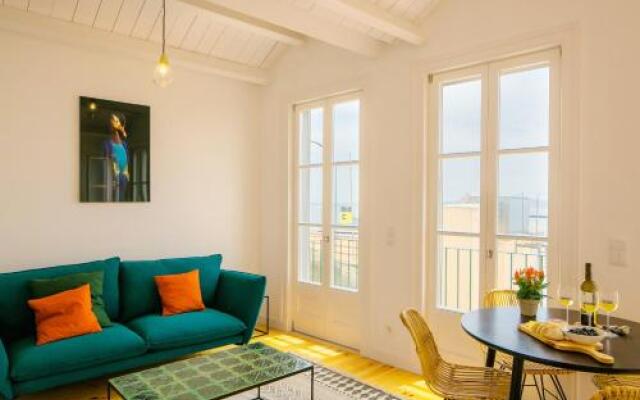 Alfama Terrace River View 12 by Lisbonne Collection