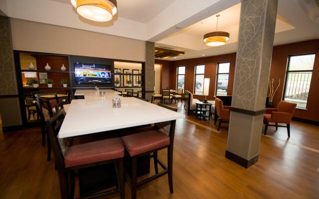 Holiday Inn Express & Suites Denver South - Castle Rock by IHG