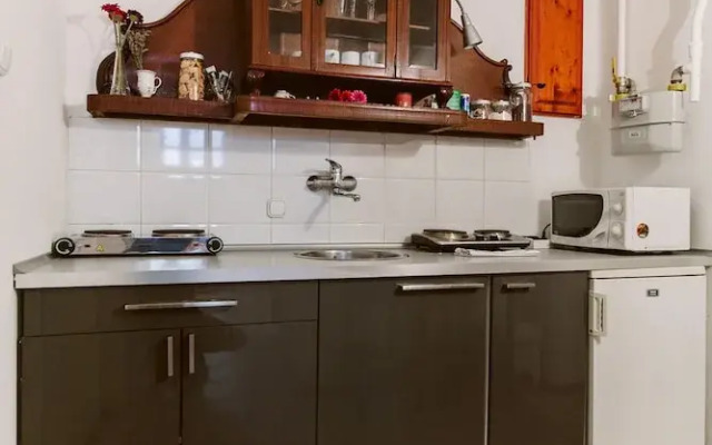Hunyadi 4 Apartment I.