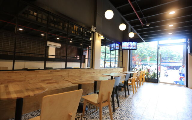 Phu Gia Hotel