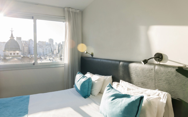 CH Recoleta Suites