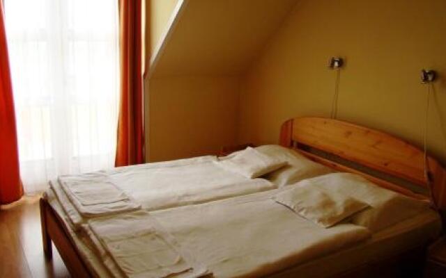Thermal Hotel
