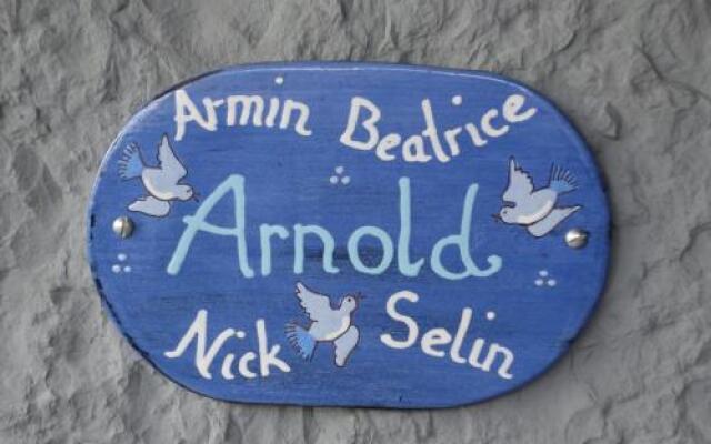 ARNOLDS BedBreakfast