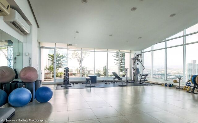 Modern Apartment in Costa del Este