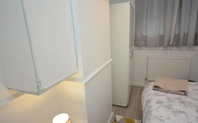 London Zone 1, 3bedroom Maisonette with a view