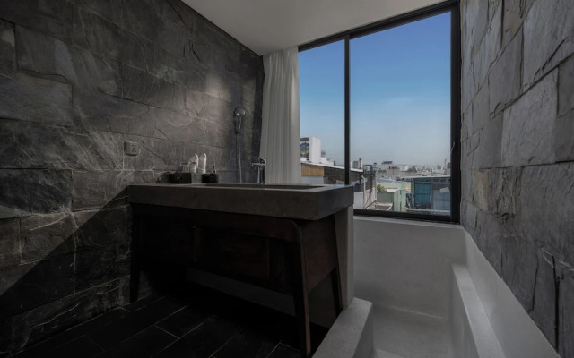 Thè HEM Hotel and Apartment