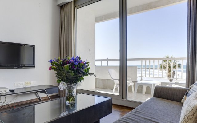 Gorgeous Suite with Ocean View TLV