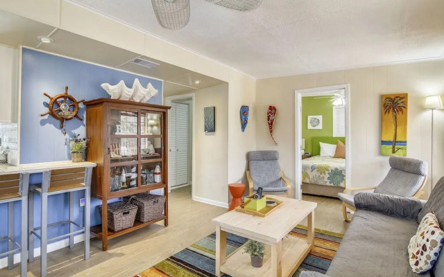 Lil Clam by RedAwning