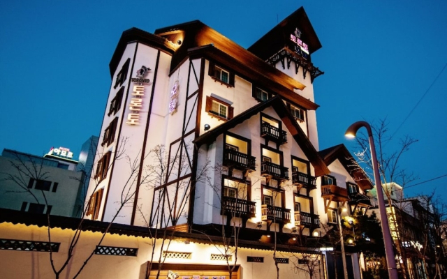 hotelImage