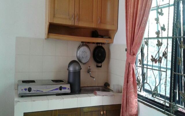 Villa Kota Bunga Dahlia