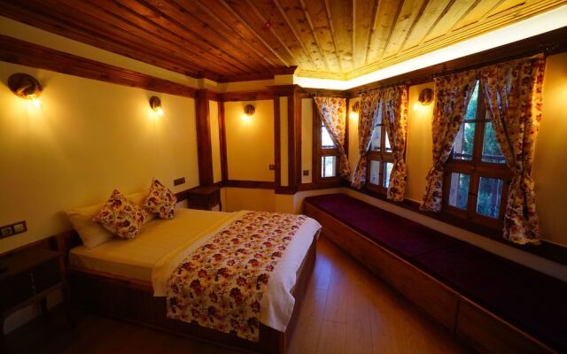 Yeni Konak Hotel
