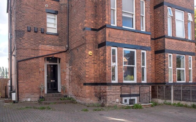 Beautiful 2BD Flat in West Didsbury