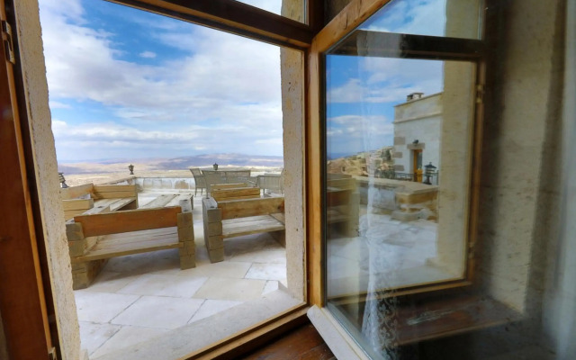 Eyes Of Cappadocia Cave Hotel