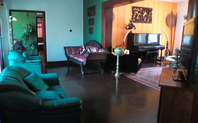 Yalegoda Walauwa Homestay