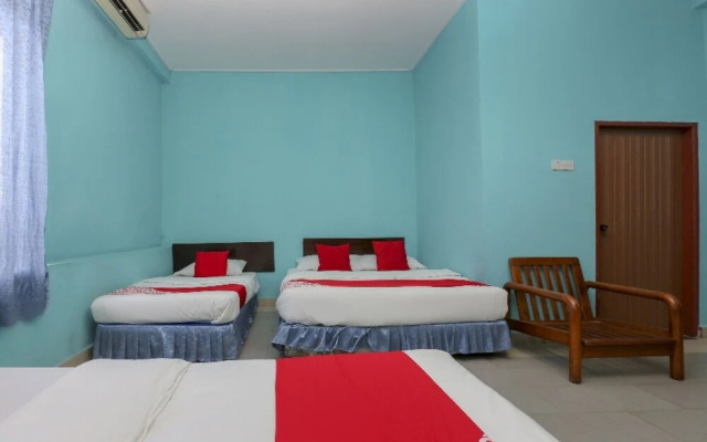 OYO 90441 Cz Traveler's Hotel