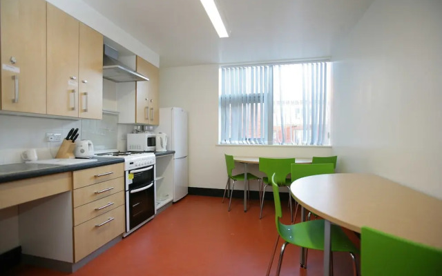 Davies Court - Hostel