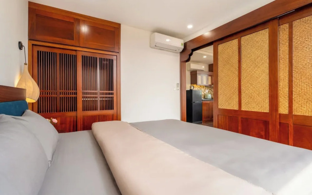 Evelyn Indochine Chic in Central Hanoi