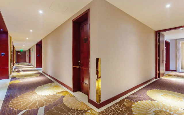 Days Hotel Dianya Chongqing