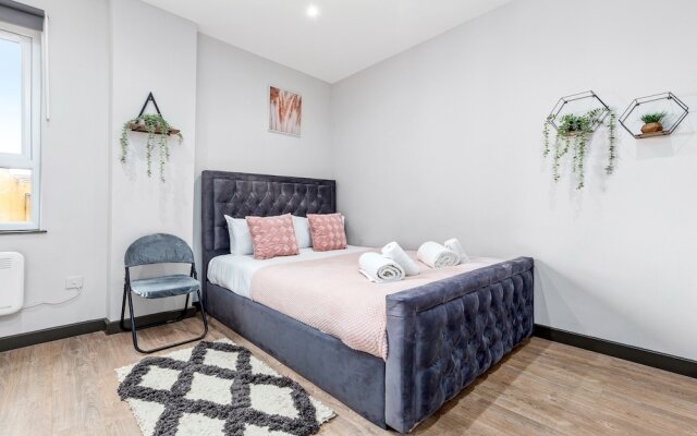 Serviced Ensuite Room Studio Sydenham London Se26